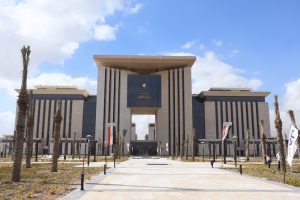 وزير الخارجية يتوجه من طهران إلى الدوحة لإجراء مباحثات ثنائية